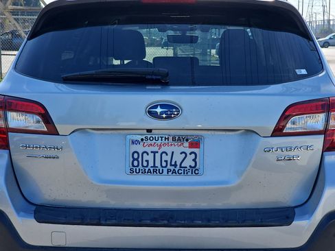 Used 2019 Subaru Outback 3.6R Limited w/ Popular Package #2 image 16