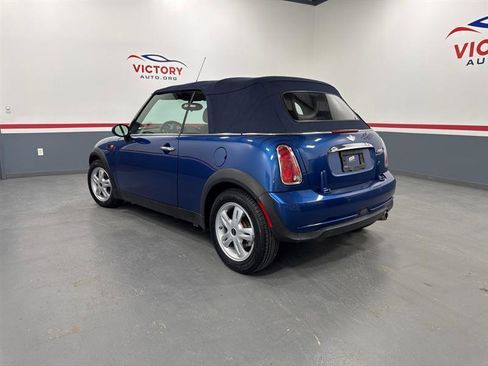 Used 2008 MINI Cooper Convertible FWD image 4