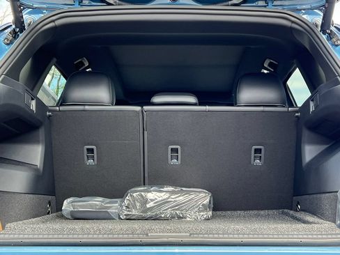 New 2026 Volkswagen Tiguan SE R-Line AWD/4WD image 40