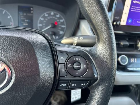 Certified 2024 Toyota Corolla LE image 19