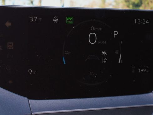 New 2026 Toyota Prius Plug-In Hybrid FWD image 27