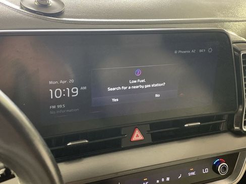 Used 2023 Kia Sportage EX FWD image 16