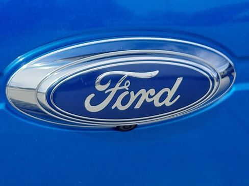 Used 2012 Ford F150 Raptor w/ Raptor Luxury Pkg image 37