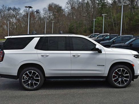 Used 2022 Chevrolet Tahoe RST w/ Sport Performance Package AWD/4WD image 7