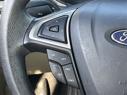 Used 2014 Ford Fusion SE image 13