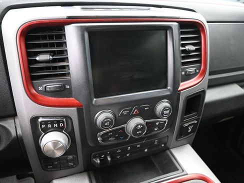 Used 2017 RAM 1500 Rebel AWD/4WD image 17