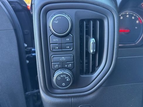 Certified 2020 Chevrolet Silverado 1500 Custom Trail Boss w/ Infotainment Package image 11