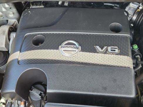 Used 2015 Nissan Murano S w/ Navigation Package image 15