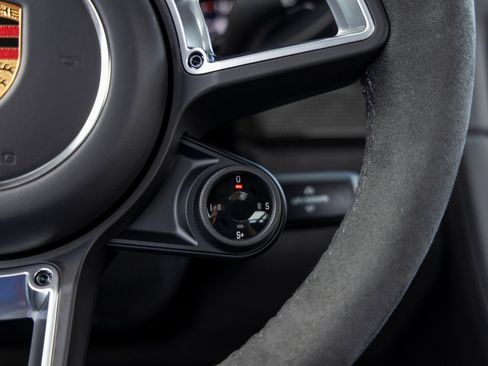 Certified 2024 Porsche 718 Cayman GT4 image 32