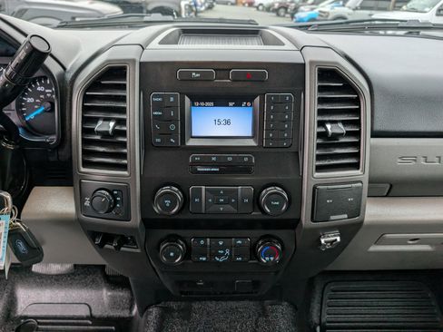 Certified 2020 Ford F250 XL w/ Power Equipment Group image 14