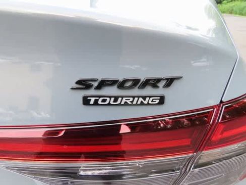 New 2026 Honda Civic Sport Touring image 9