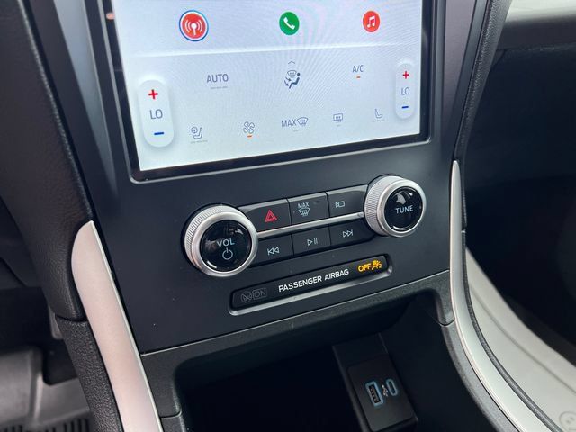 Certified 2024 Ford Edge SEL w/ Convenience Package AWD/4WD image 20
