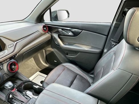 Used 2019 Chevrolet Blazer RS image 25