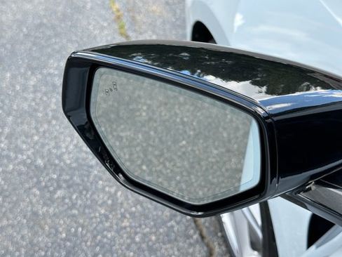 Used 2022 Chevrolet Corvette Stingray w/ Battery Protection Package image 17