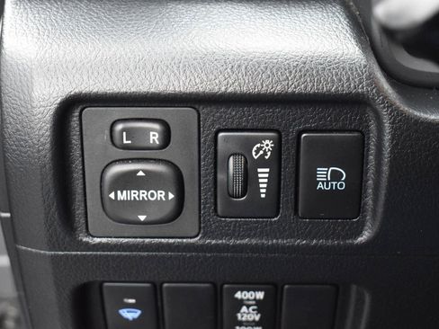 Used 2021 Toyota 4Runner TRD Off-Road Premium w/ Moonroof Package AWD/4WD image 27
