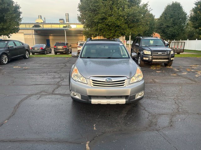Used 2011 Subaru Outback 2.5i Limited AWD/4WD image 2