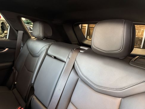 Certified 2022 Cadillac XT5 Premium Luxury w/ LPO, Floor Liner Package image 21