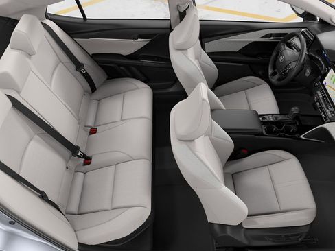 New 2026 Toyota Camry XLE FWD image 4