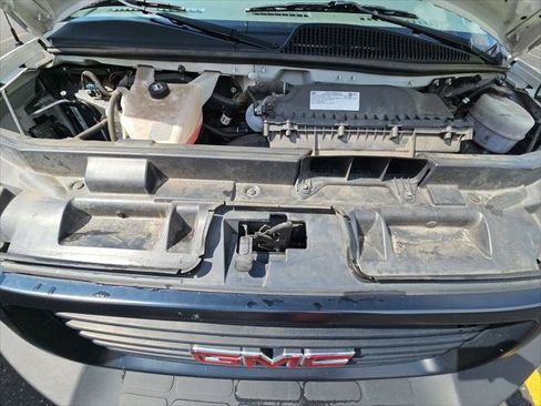 Used 2023 GMC Savana 2500 w/ Driver Convenience Package RWD image 21