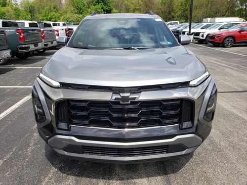 New 2026 Chevrolet Equinox ACTIV w/ Convenience Package III AWD/4WD image 2