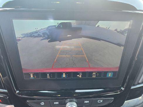 Used 2023 Chevrolet Traverse Premier w/ LPO, Floor Liner Package AWD/4WD image 18