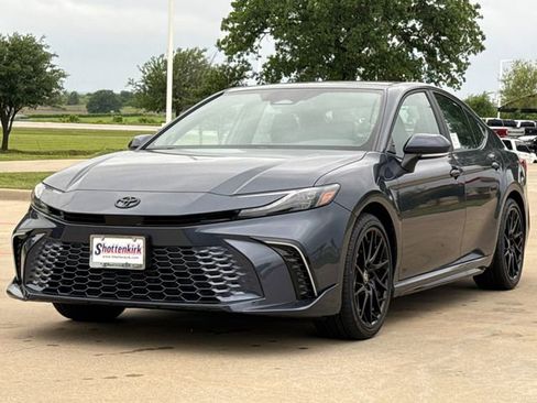 New 2026 Toyota Camry XSE FWD image 3