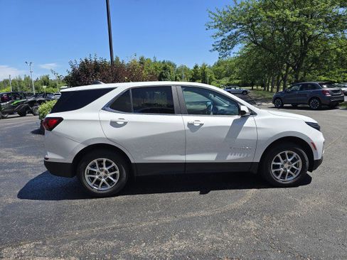 Used 2023 Chevrolet Equinox LT image 7
