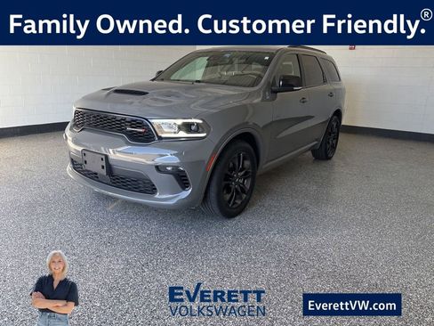Used 2023 Dodge Durango GT image 1