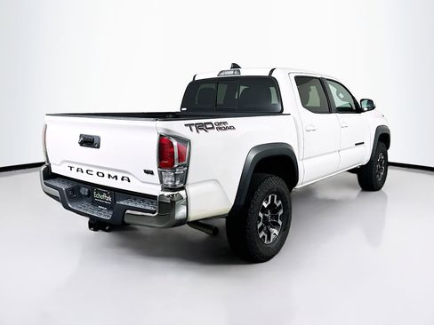 Used 2021 Toyota Tacoma TRD Off-Road RWD image 9