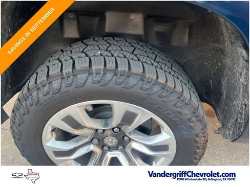 Used 2022 RAM 1500 Limited w/ Body Color Bumper Group AWD/4WD image 11