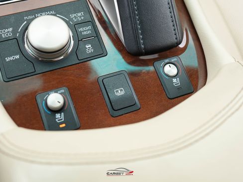 Used 2016 Lexus LS 460 L image 38