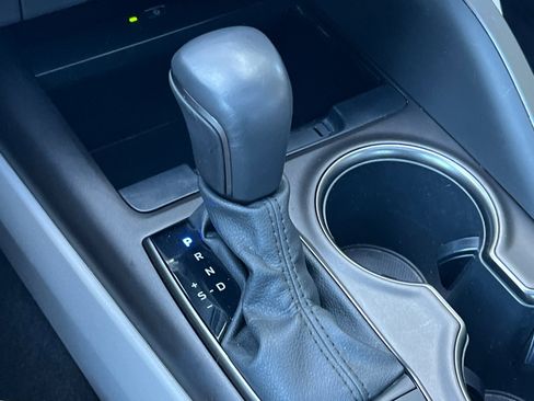 Certified 2022 Toyota Camry XSE image 25