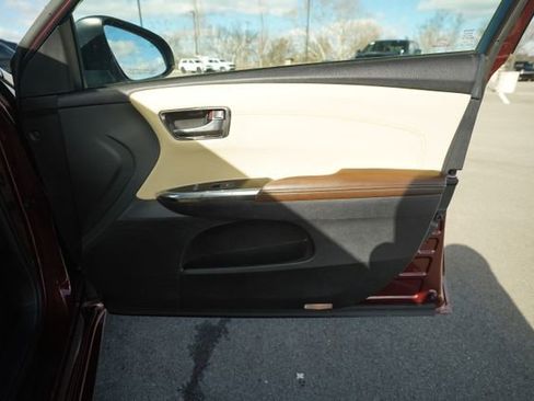 Used 2014 Toyota Avalon XLE image 21