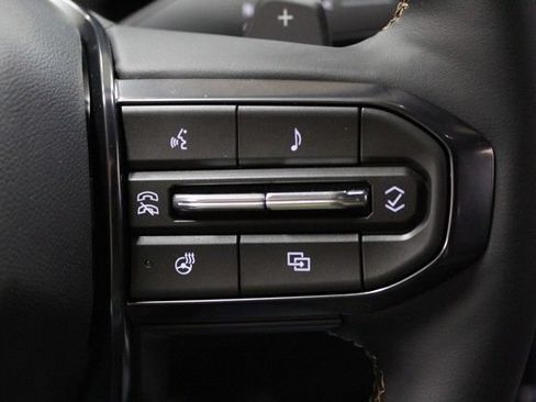 New 2026 GMC Terrain AT4 w/ Technology Package II AWD/4WD image 23