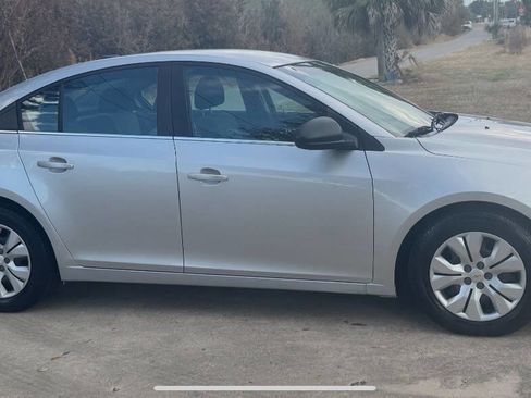 Used 2012 Chevrolet Cruze LS w/ Connectivity Package image 6