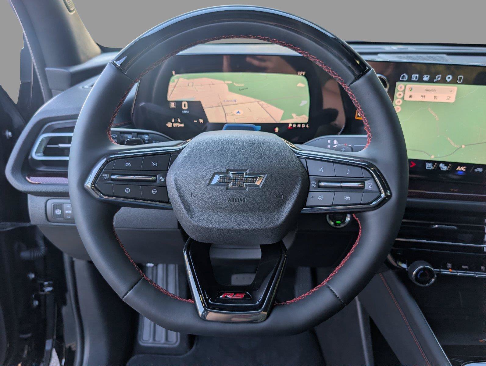 New 2027 Chevrolet Traverse RS FWD image 28