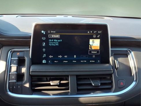 Used 2023 Chevrolet Tahoe LT w/ Luxury Package AWD/4WD image 19