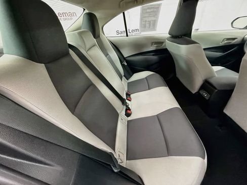 Used 2026 Toyota Corolla LE w/ LE Premium Package FWD image 24