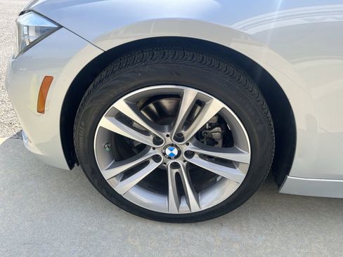 Used 2017 BMW 330i Sedan image 13