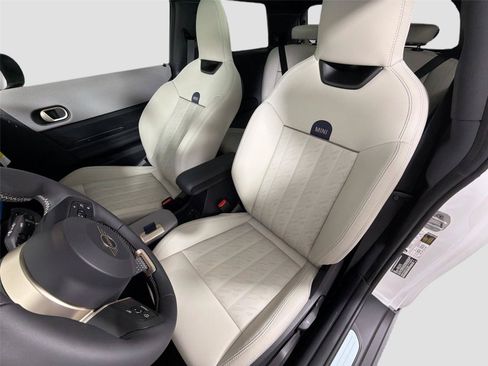 New 2026 MINI Cooper 2-Door Hardtop FWD image 20