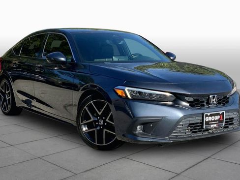 Used 2022 Honda Civic Sport Touring image 3