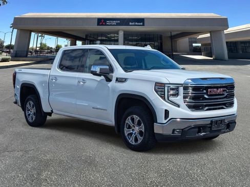 Used 2024 GMC Sierra 1500 SLT image 8
