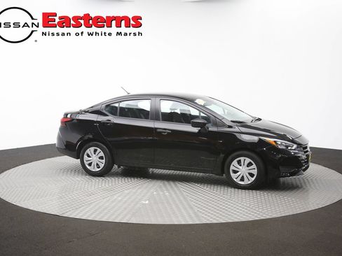 Used 2025 Nissan Versa S FWD image 45