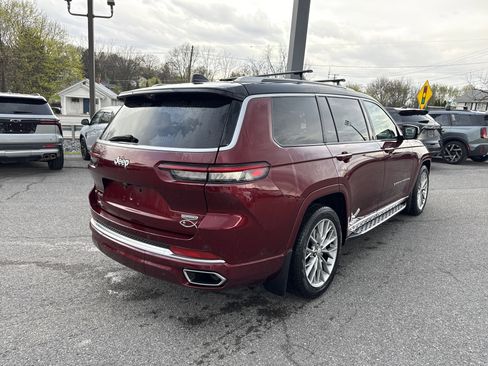 Used 2022 Jeep Grand Cherokee L Summit w/ Advanced Protech Group IV image 3