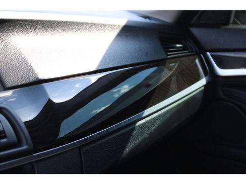 Used 2015 BMW 535i xDrive Sedan AWD/4WD image 20