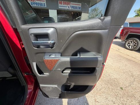 Used 2018 GMC Sierra 1500 SLE w/ SLE Value Package AWD/4WD image 18