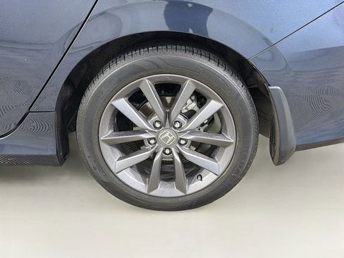 Used 2021 Honda Civic EX image 32