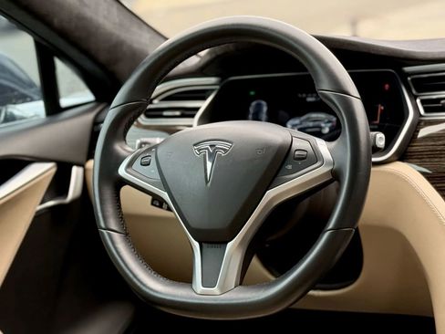 Used 2016 Tesla Model S 90D image 12