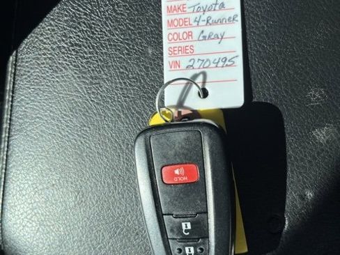 Used 2024 Toyota 4Runner SR5 Premium image 48