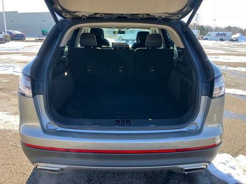 Used 2023 Lincoln Nautilus Reserve w/ Equipment Group 201A image 32